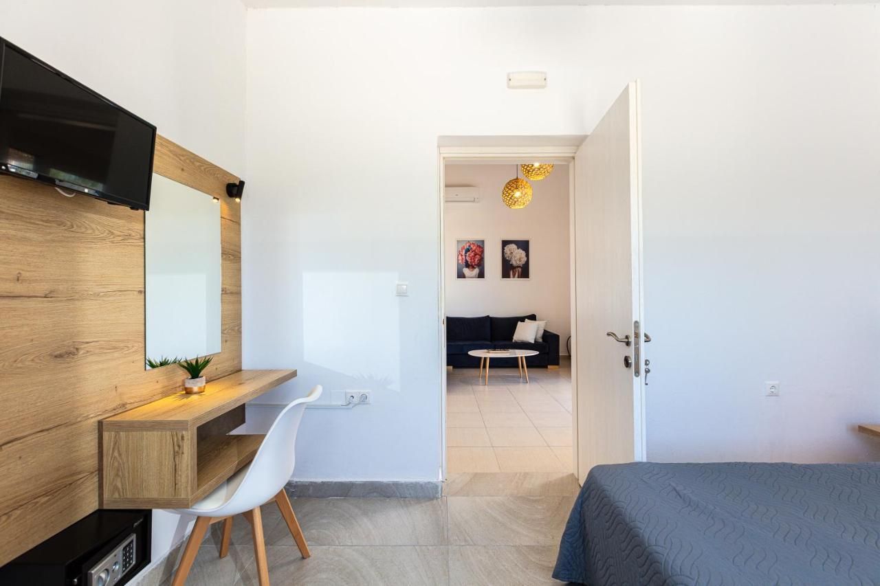 Gramvella Resort Adelianos Kampos Dış mekan fotoğraf