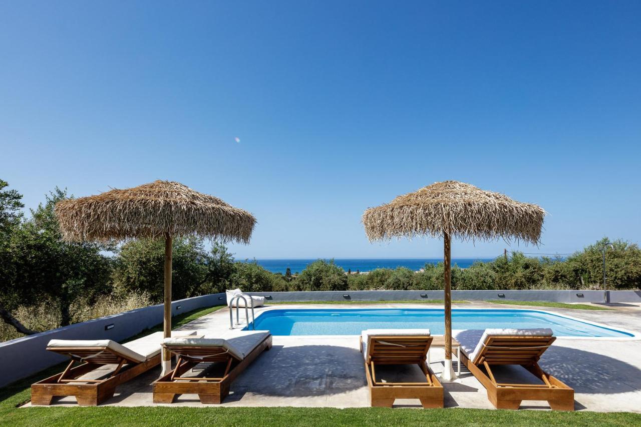 Gramvella Resort Adelianos Kampos Dış mekan fotoğraf