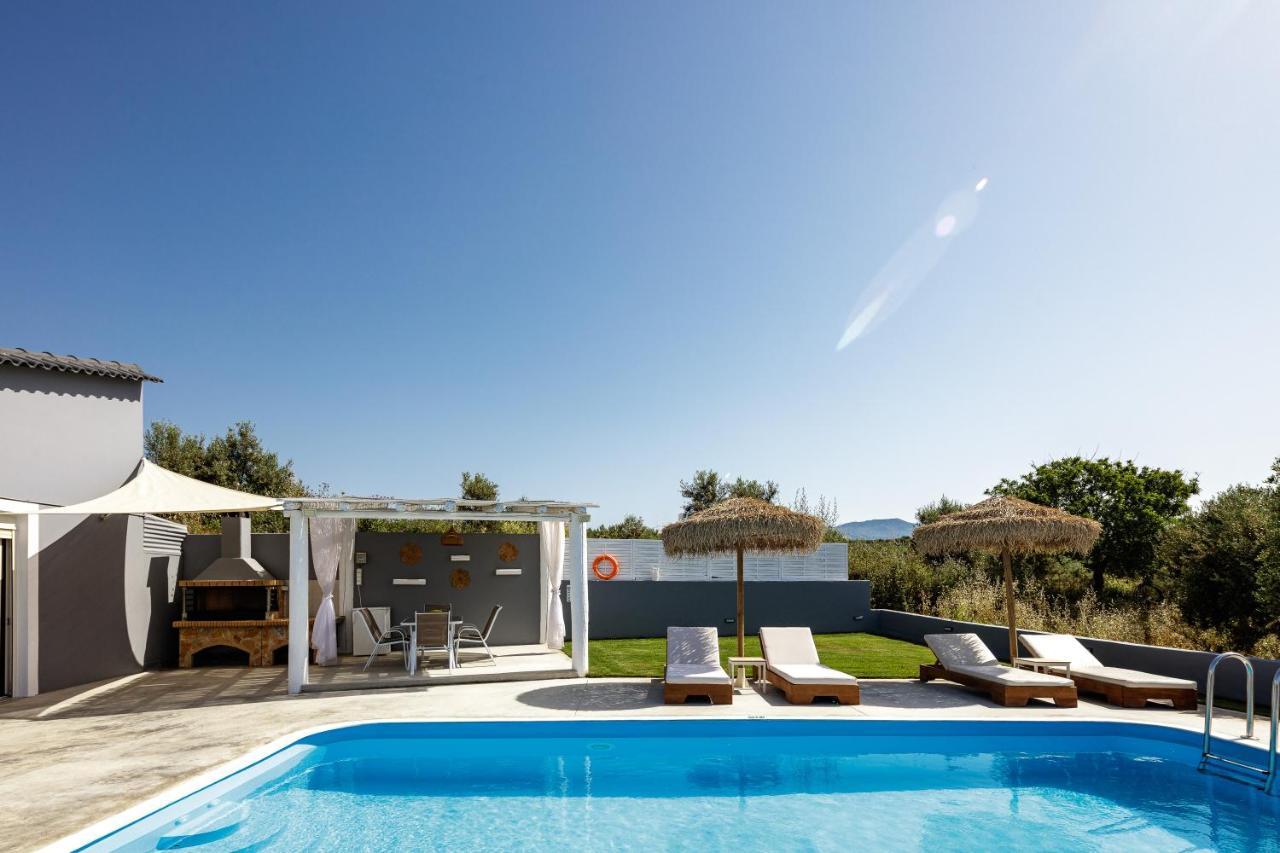Gramvella Resort Adelianos Kampos Dış mekan fotoğraf