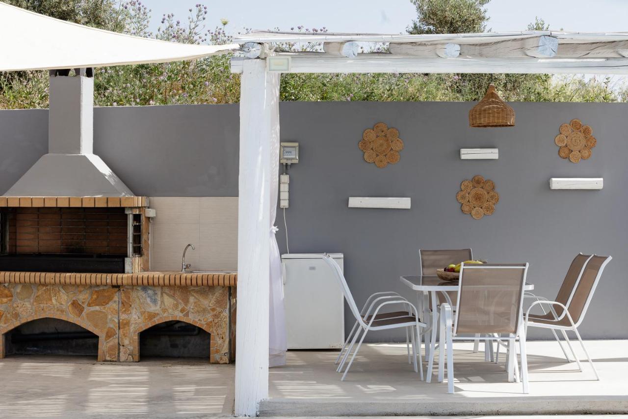 Gramvella Resort Adelianos Kampos Dış mekan fotoğraf