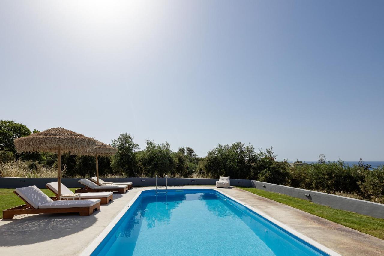 Gramvella Resort Adelianos Kampos Dış mekan fotoğraf